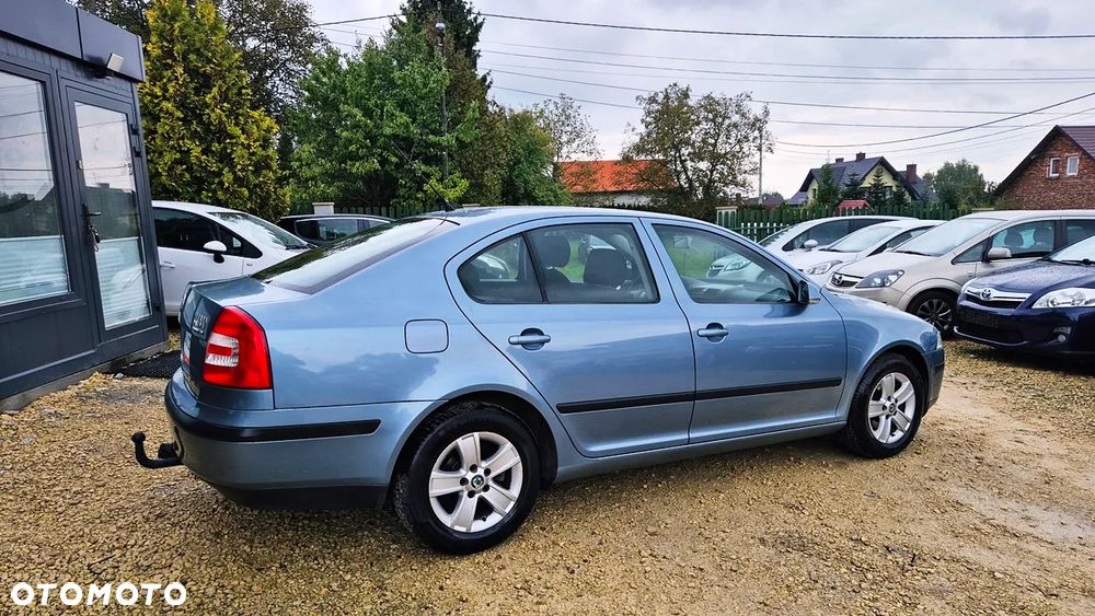 Skoda Octavia 1.6 Family Plus - 14