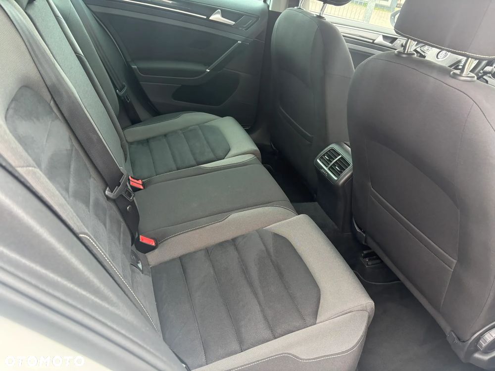 Volkswagen Golf 1.4 TSI BMT Highline DSG - 24