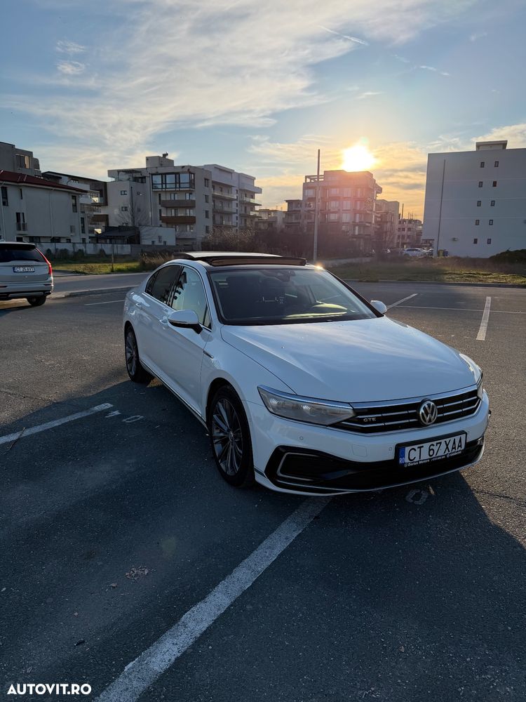 Volkswagen Passat Standard - 4