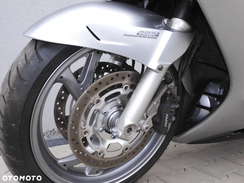 Honda ST - 24