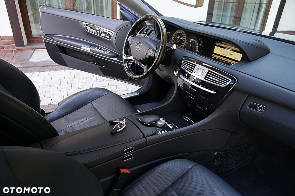 Mercedes-Benz CL 500 4Matic (BlueEFFICIENCY) 7G-TRONIC Grand Edition - 36