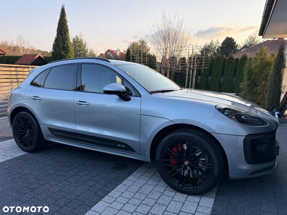 Porsche Macan - 31
