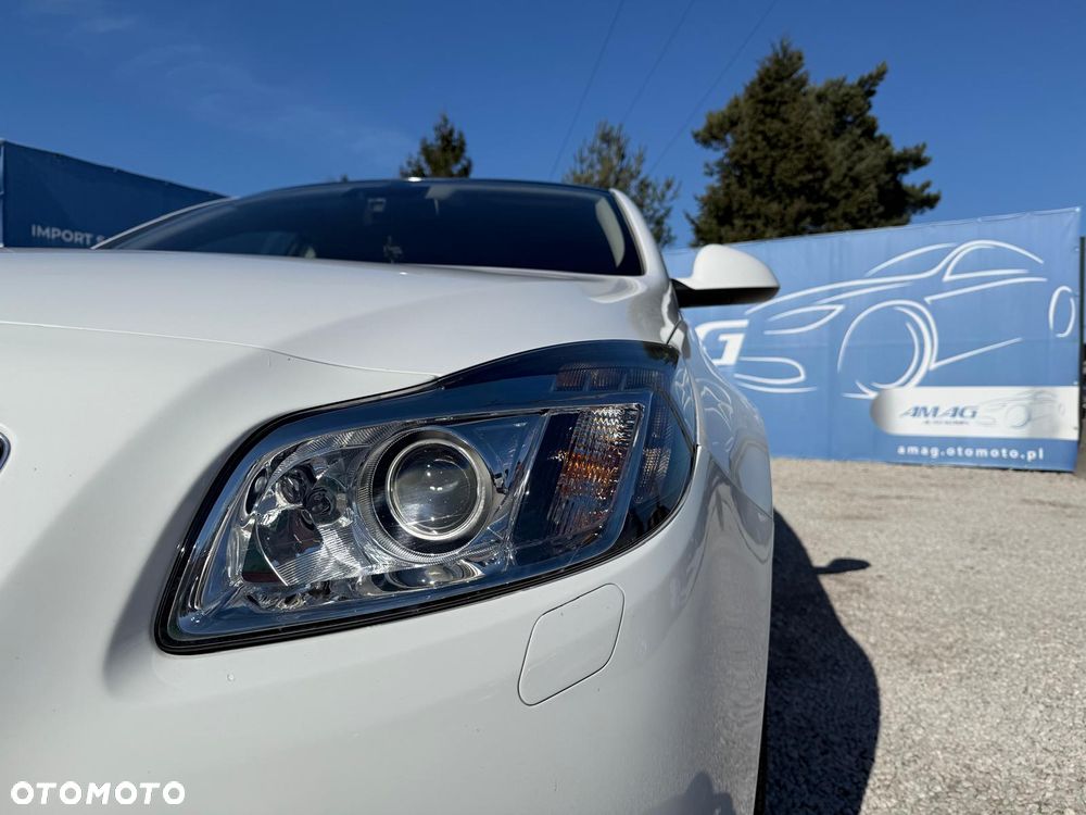 Opel Insignia 2.0 Turbo Cosmo - 11