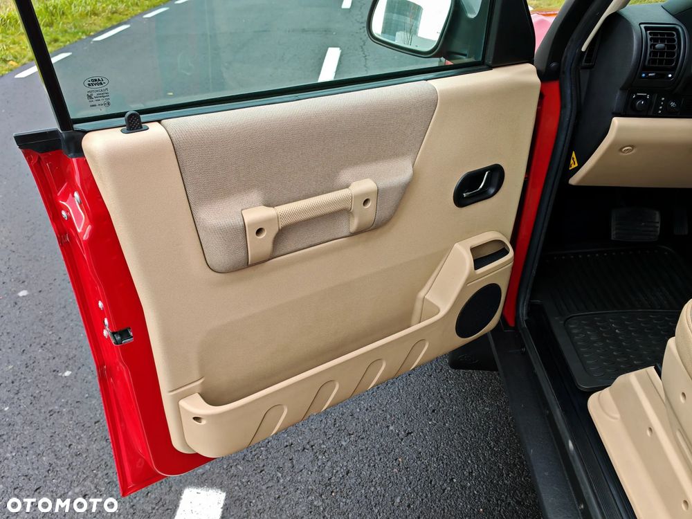 Land Rover Discovery - 28