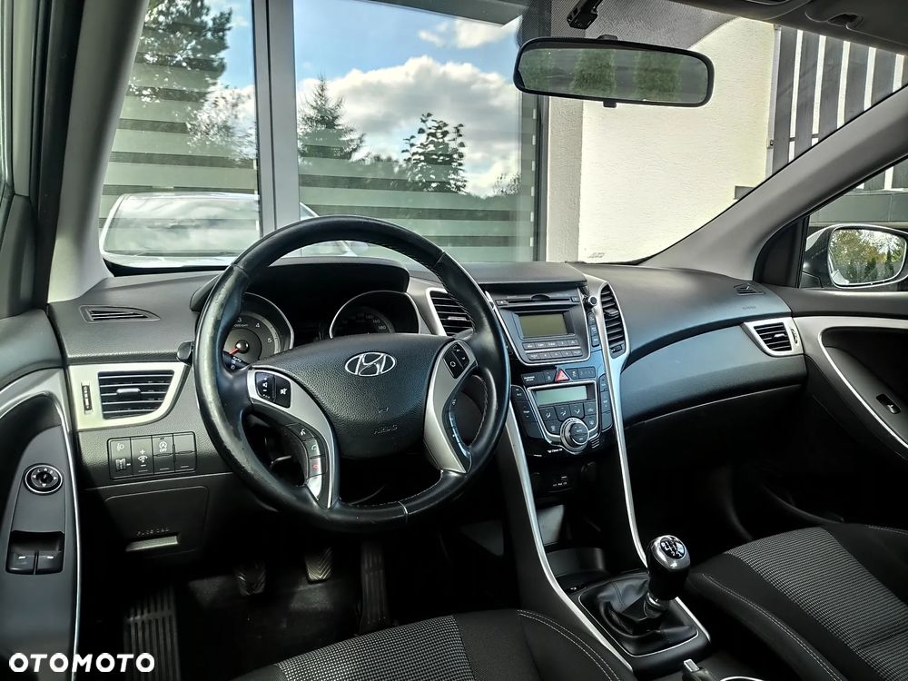 Hyundai i30 1.6 CRDI Select - 11