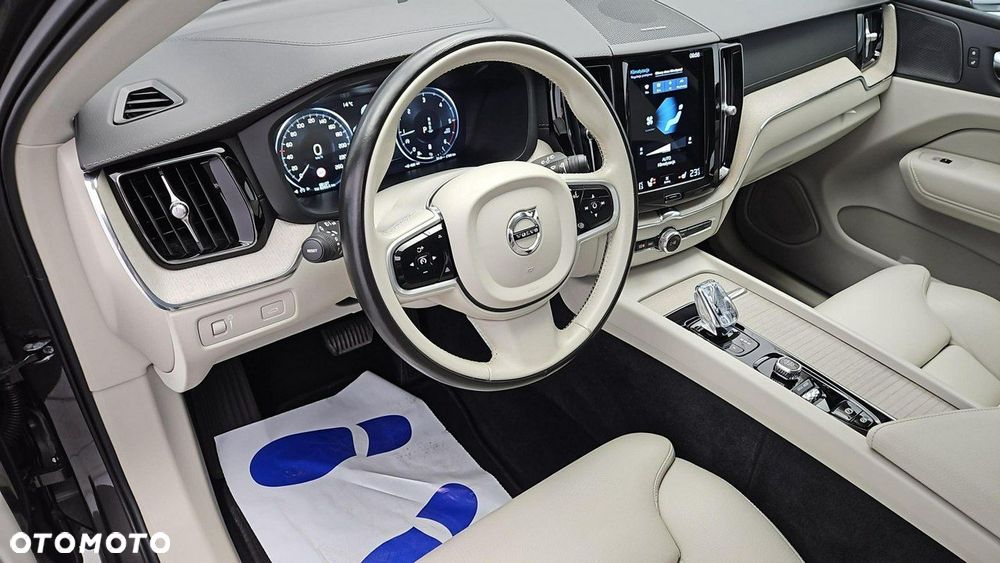 Volvo XC 60 - 9