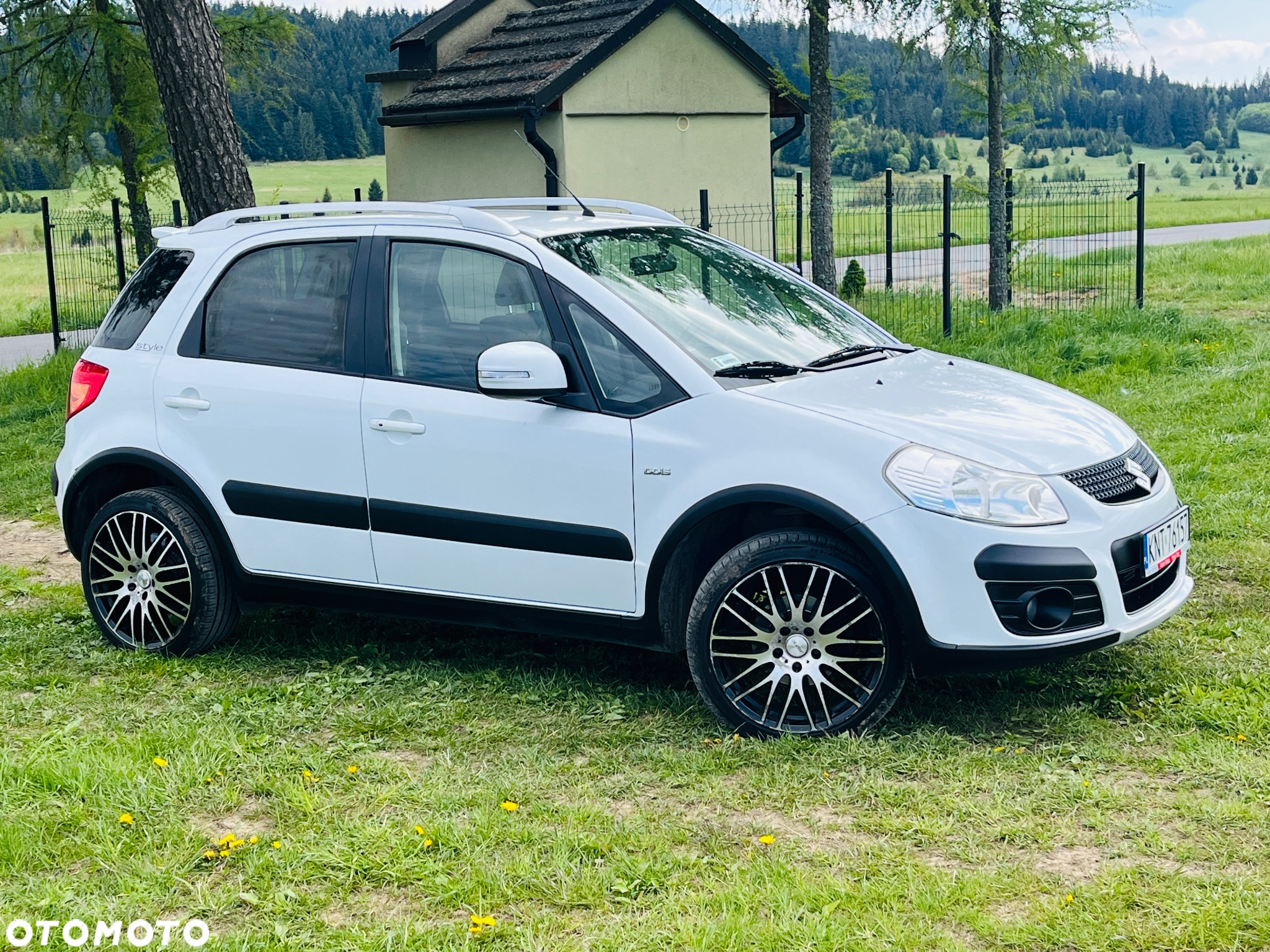 Suzuki SX4 2.0 DDiS Premium 4WD - 3
