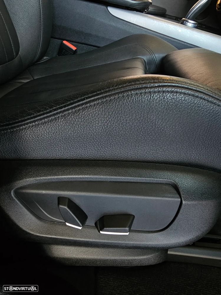 BMW X5 40e xDrive Pack M - 36