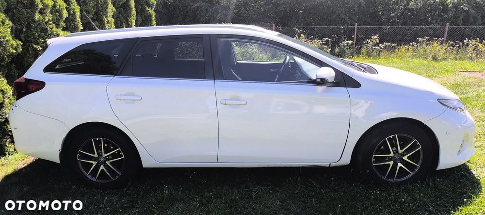Toyota Auris - 3