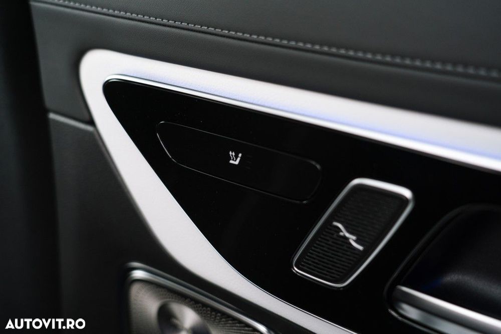 Mercedes-Benz GLC - 37