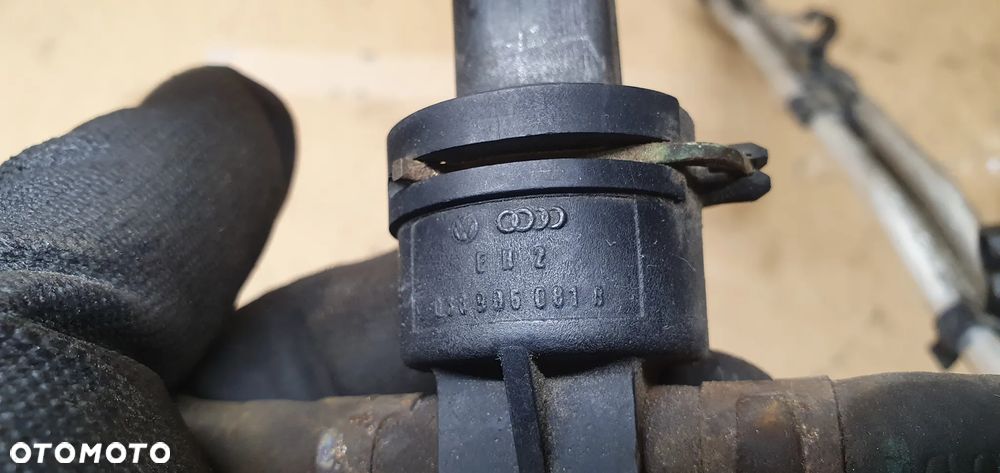Przewód przewody paliwa rurka rurki VW Passat B6 2.0 TDI - 7
