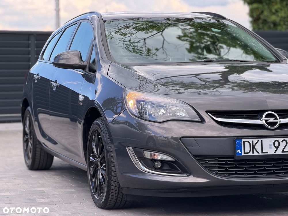 Opel Astra 1.4 Turbo - 26
