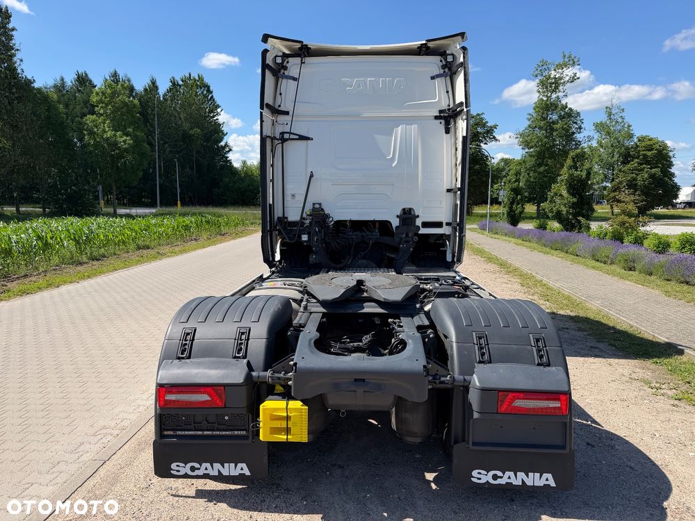 Scania 460R - 5