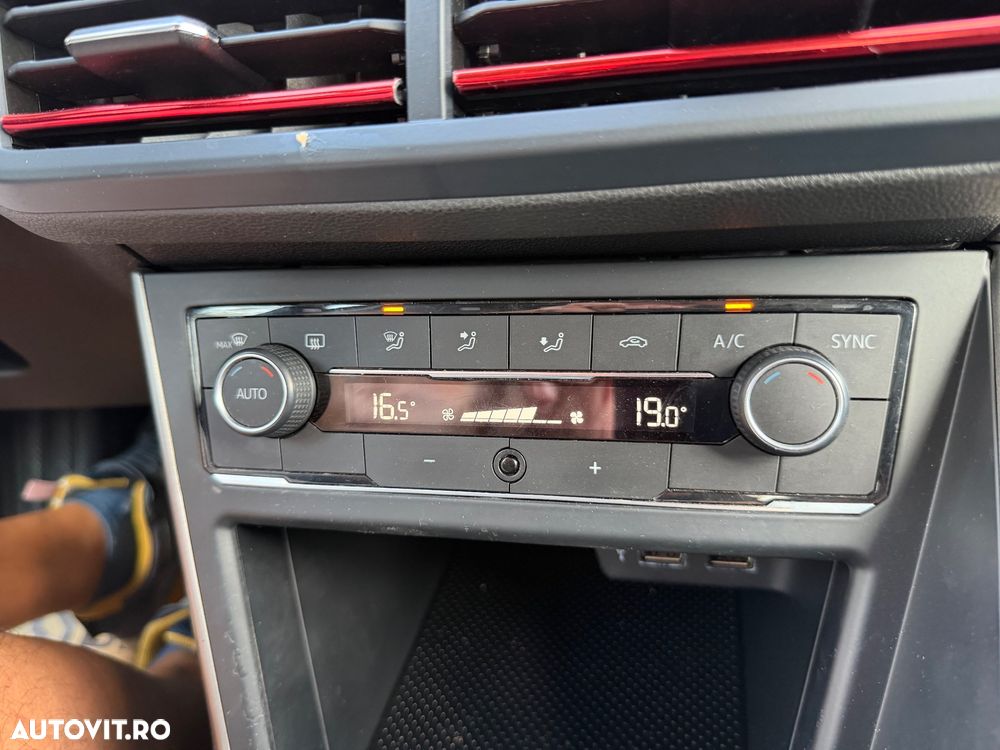 VOLKSWAGEN Polo 2020 — imagine 6