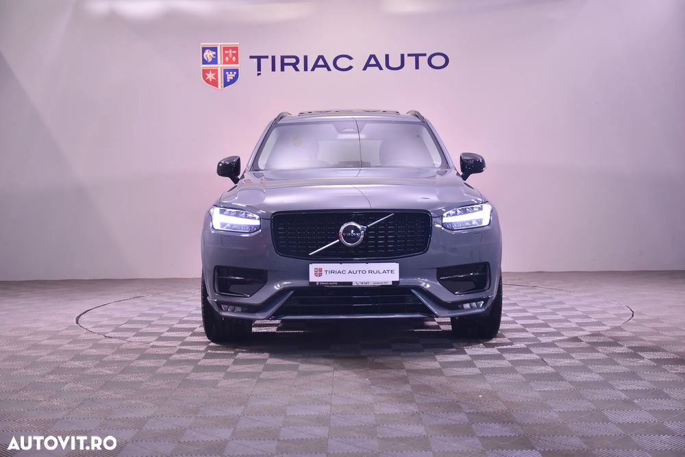 Volvo XC 90 - 9