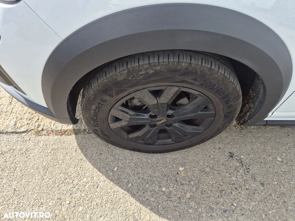 Dacia Sandero TCe 90 CVT Journey - 10