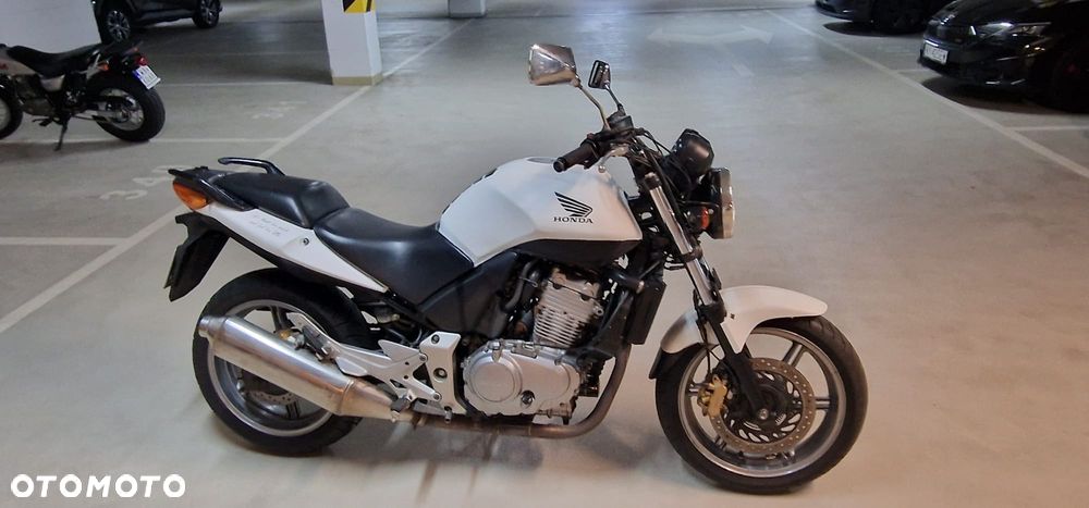 Honda CBF - 7