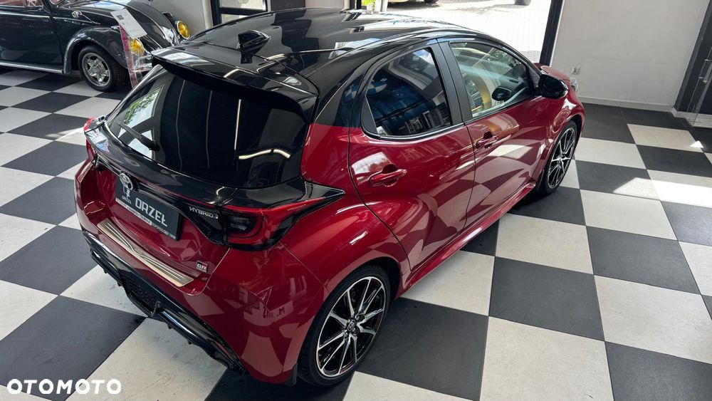 Toyota Yaris Hybrid 1.5 GR Sport - 14