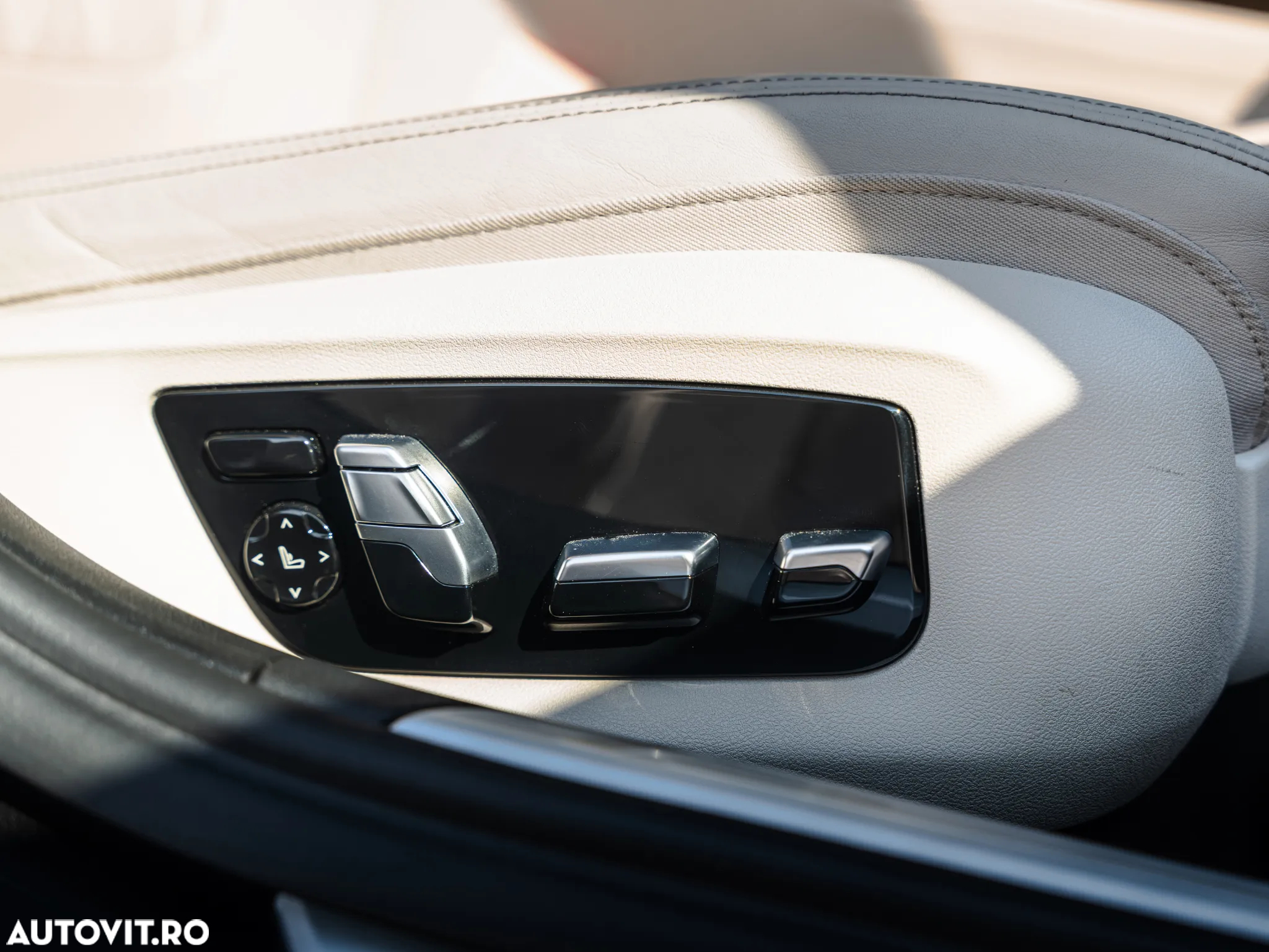 BMW Seria 7 750d xDrive - 11