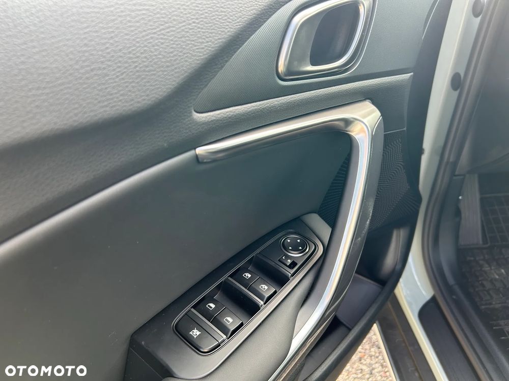 Kia XCeed 1.6 T-GDI M DCT - 16