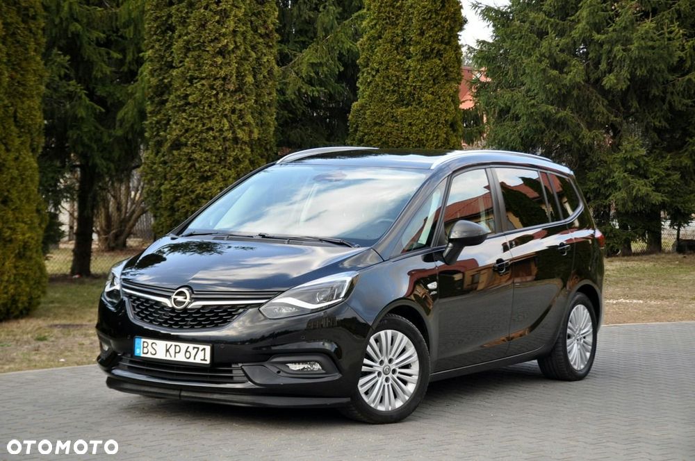 Opel Zafira - 10