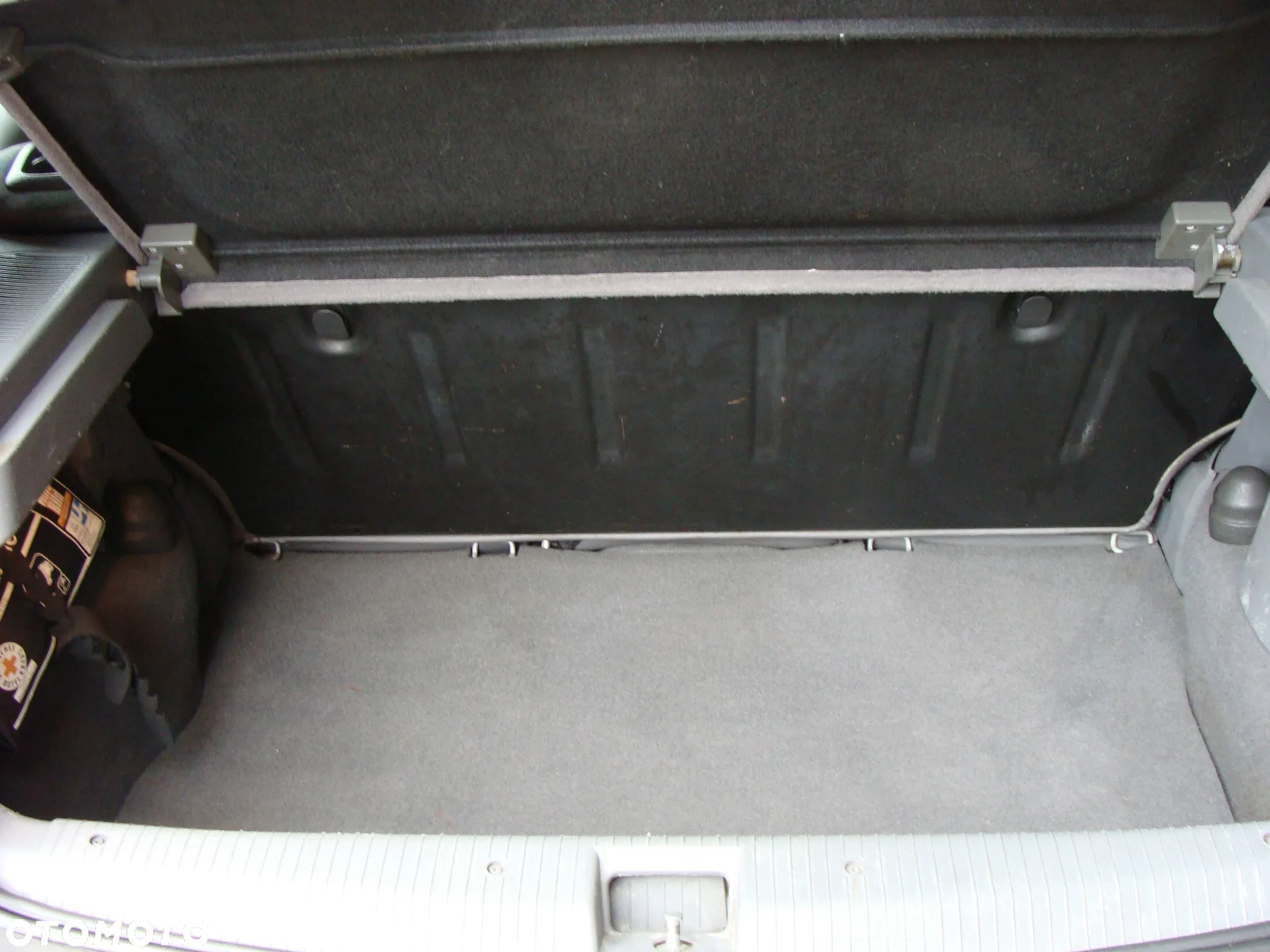 Opel Corsa 1.2 16V Comfort - 10