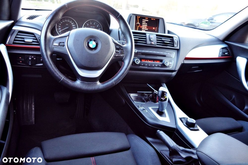 BMW Seria 1 118i Sport Line - 15