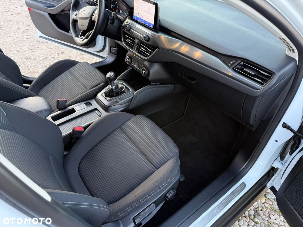 Ford Focus 1.5 EcoBlue STart-Stopp-System TITANIUM - 26