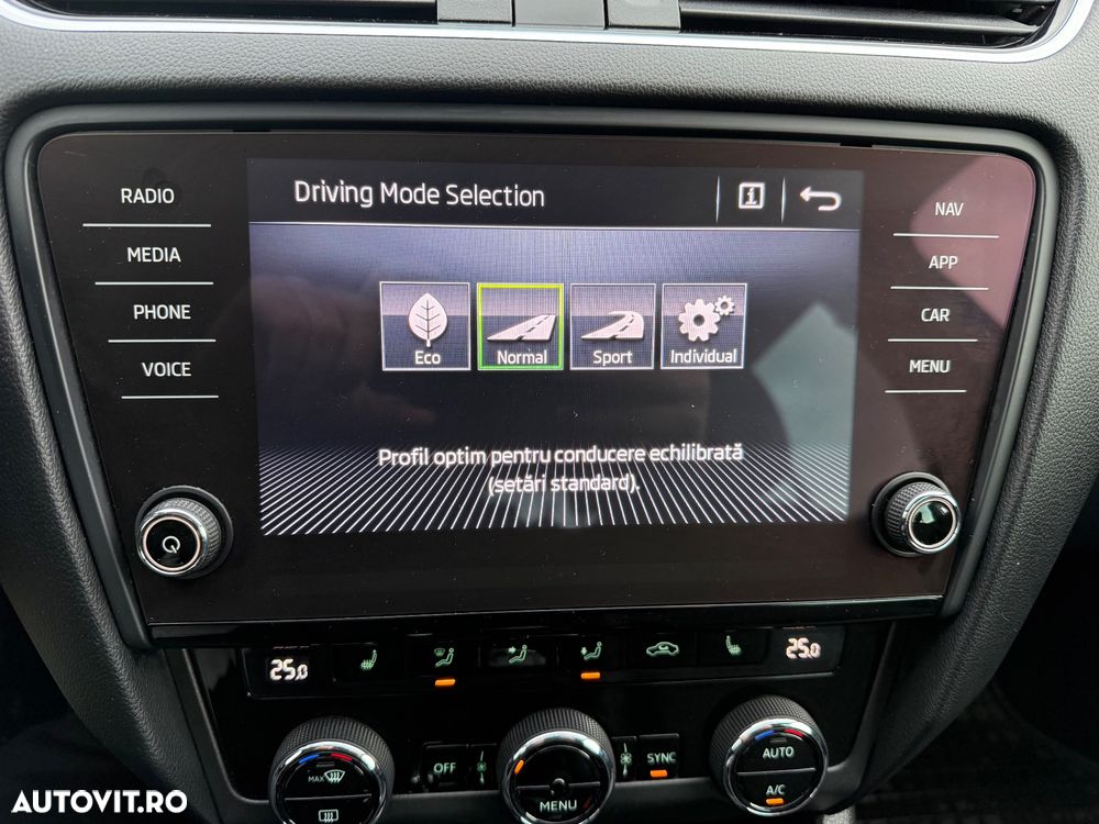 Skoda Octavia 2.0 TDI (Green tec) Ambition - 12