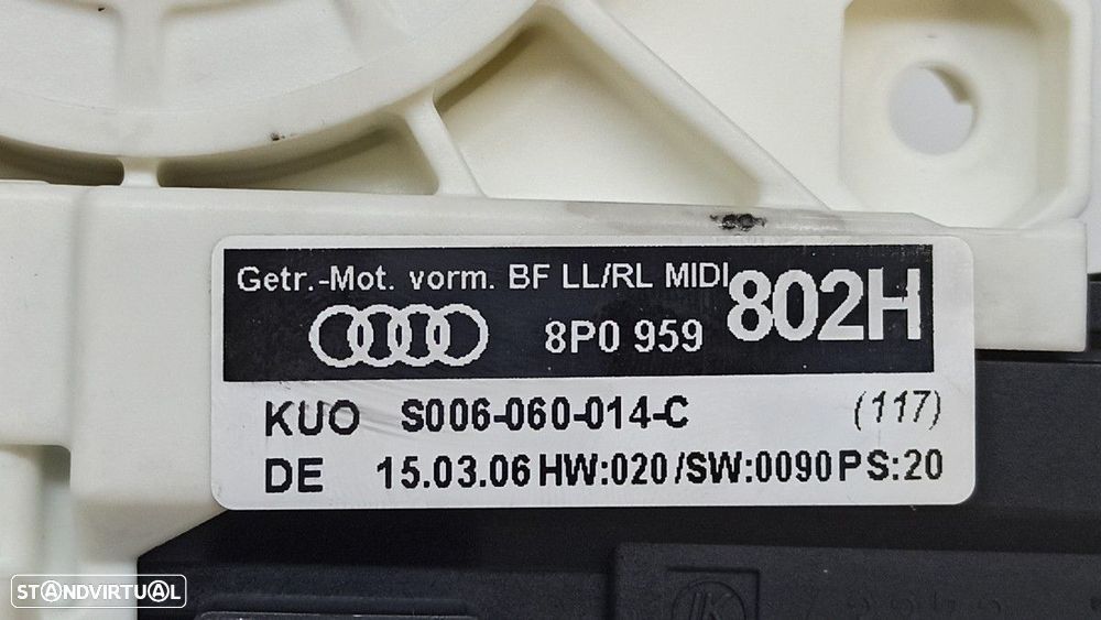 MOTOR ELEVADOR FRENTE DIREITO AUDI A3 SPORTBACK (8P) 2.0 TDI AMBITION - 6