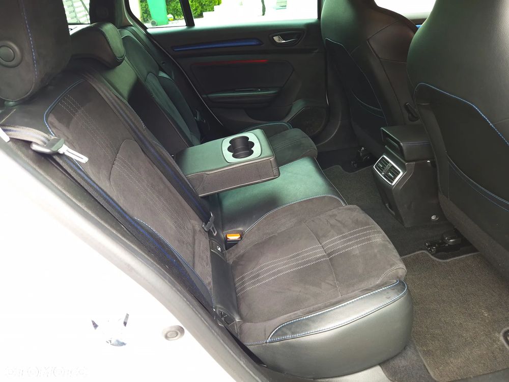 Renault Megane 1.6 TCe GT EDC - 35