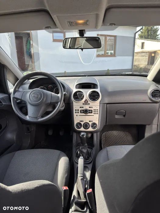 Opel Corsa 1.2 16V Cosmo - 4