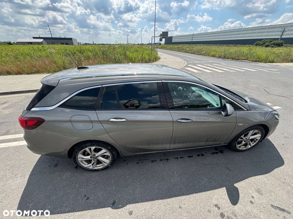 Opel Astra V 1.6 CDTI Dynamic - 5