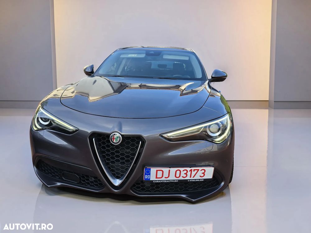 Alfa Romeo Stelvio - 5