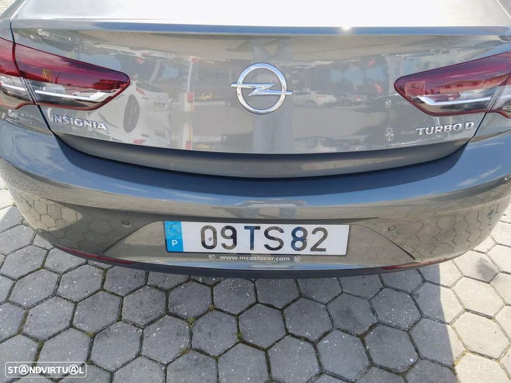 Opel Insignia Grand Sport - 13