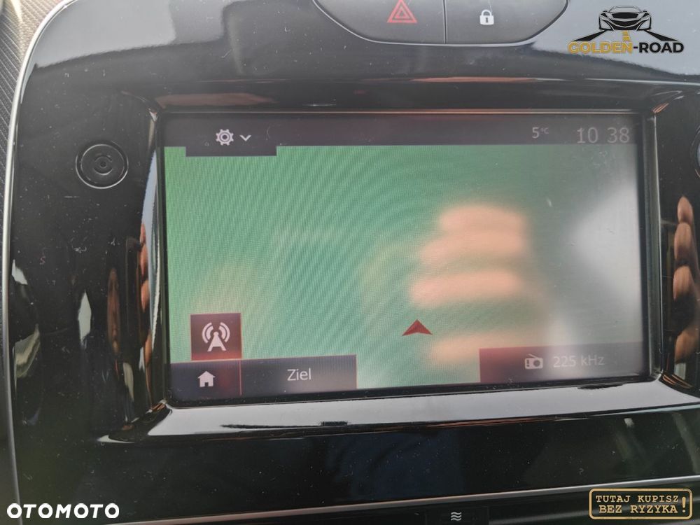 Renault Clio - 19