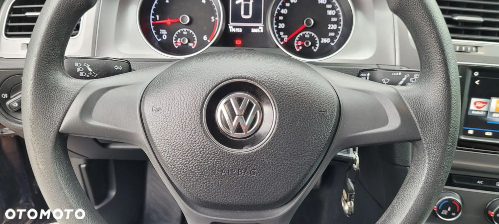 Volkswagen Golf 1.6 TDI BlueMotion Technology Trendline - 16
