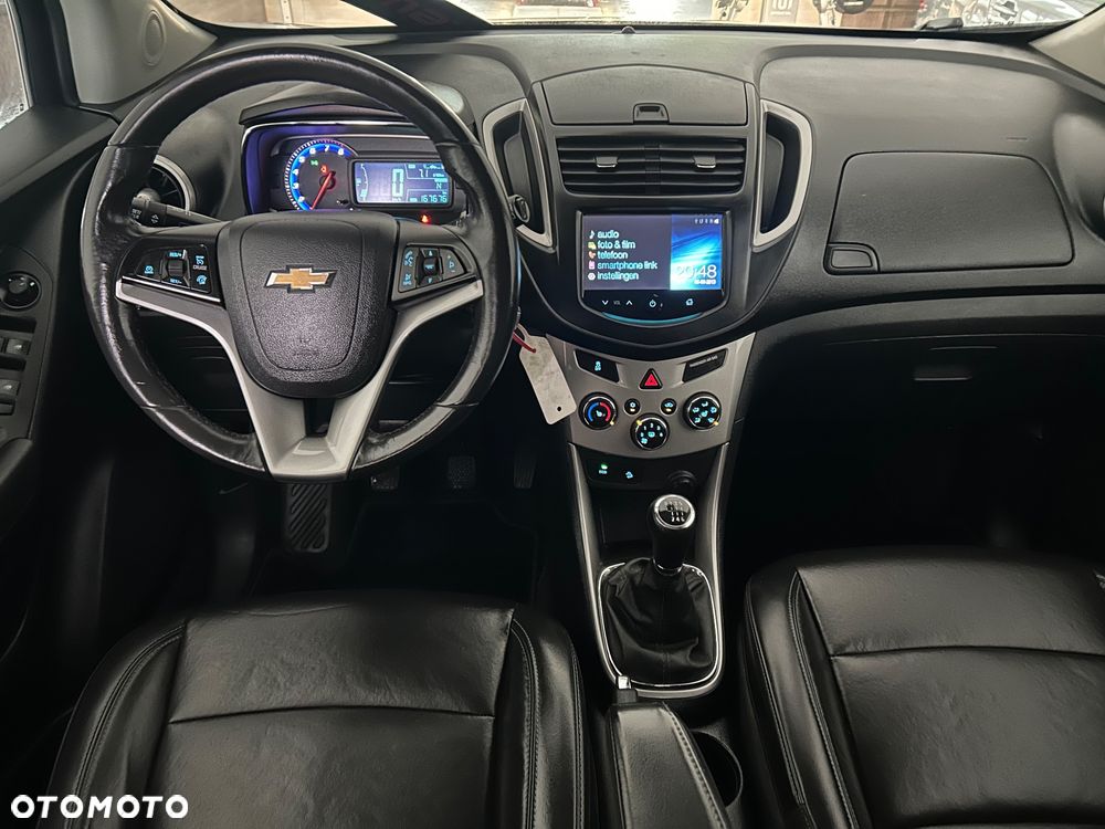 Chevrolet Trax 1.4 T LS - 23