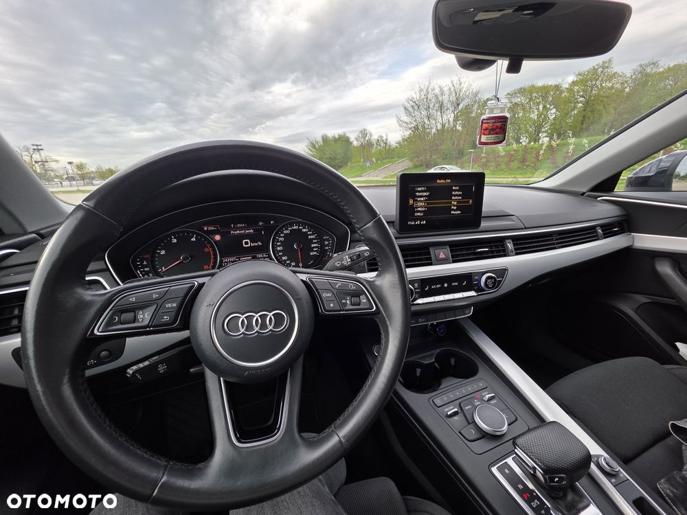 Audi A4 2.0 TDI Sport S tronic - 11