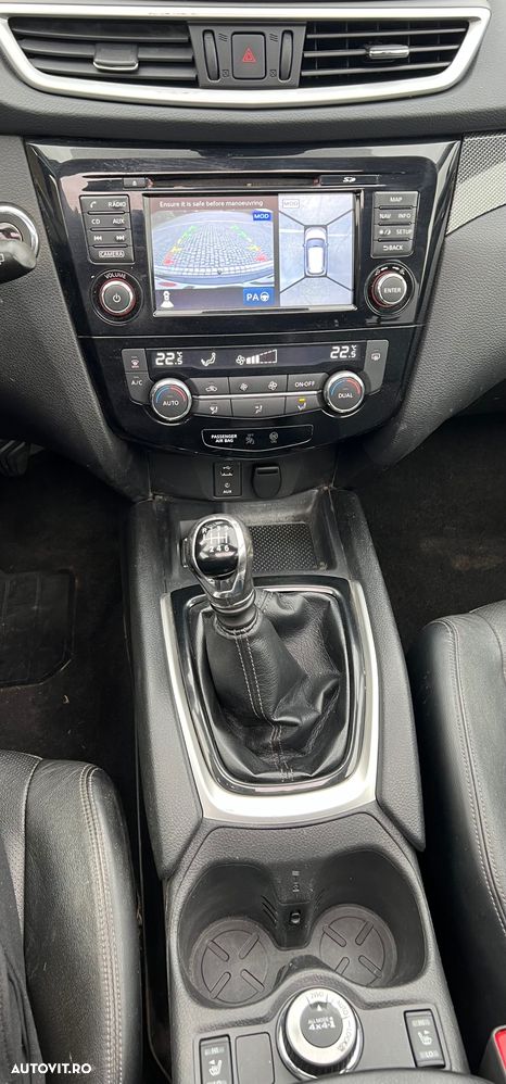 Nissan X-Trail 1.6 dCi ALL-MODE 4x4i Tekna - 16