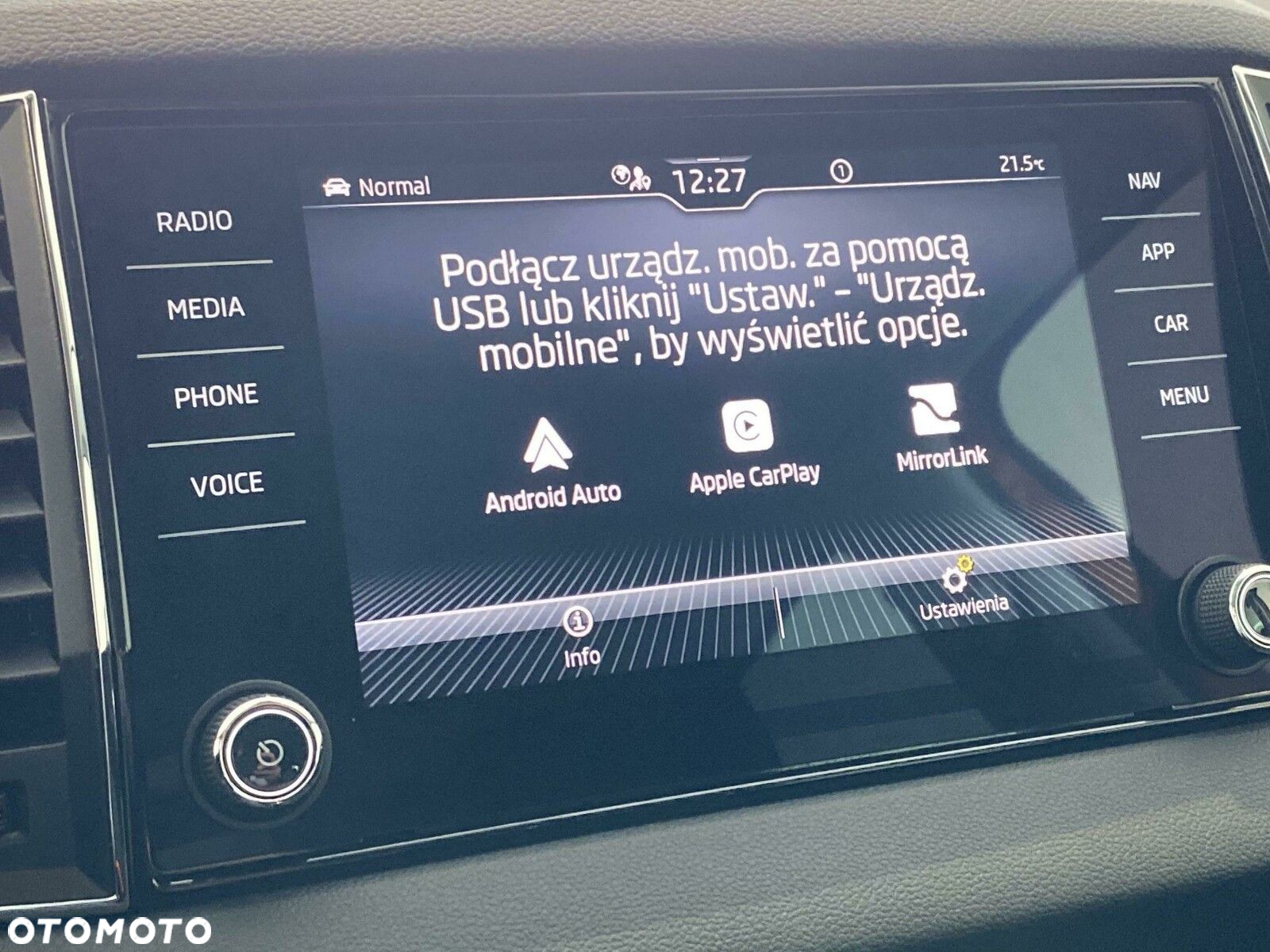 Skoda Karoq 1.5 TSI ACT 4x2 Style DSG - 28