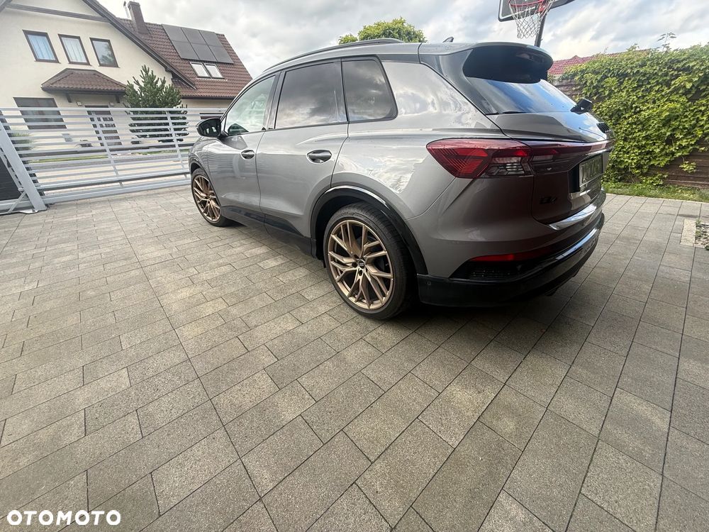 Audi Q4 e-tron 50 77kWh Quattro Edition One Taifun - 6