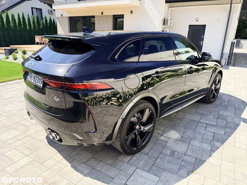 Jaguar F-Pace P550 AWD SVR - 3