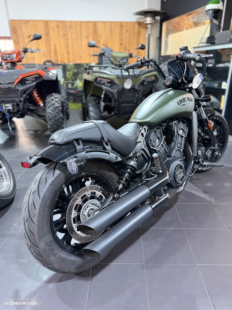Indian Scout Rogue - 2