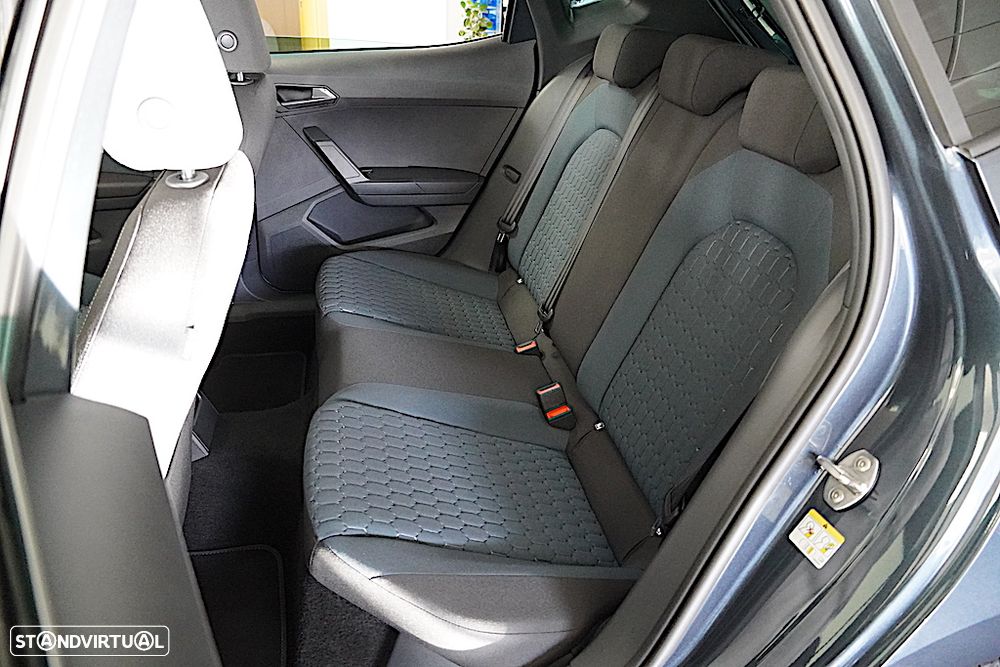 SEAT Ibiza 1.0 TSI Style DSG - 23