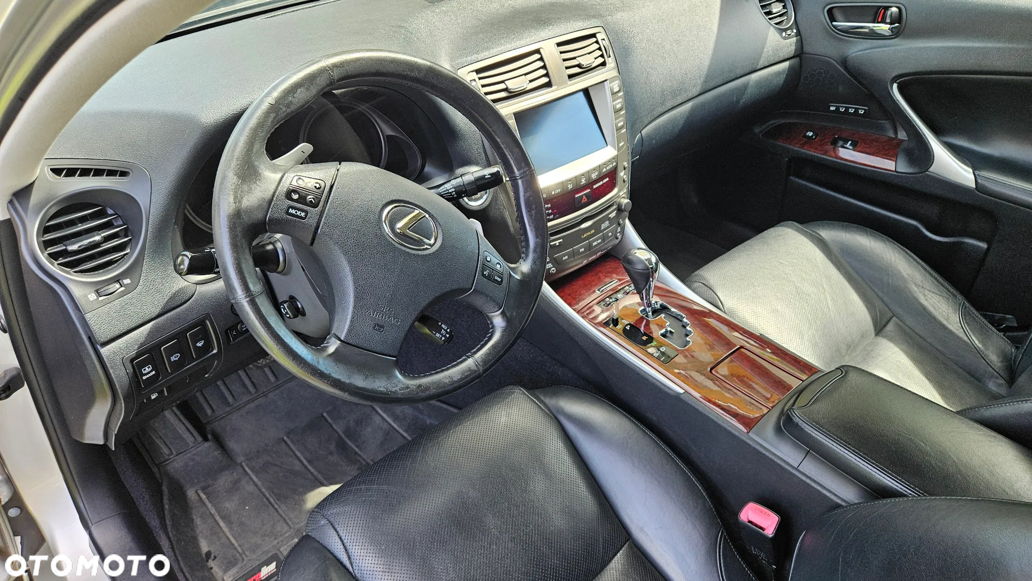 Lexus IS 250 Prestige - 15