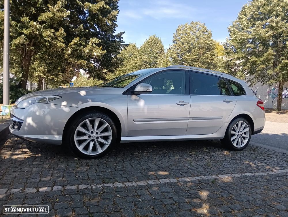 Renault Laguna 2.0 dCi Luxe - 1