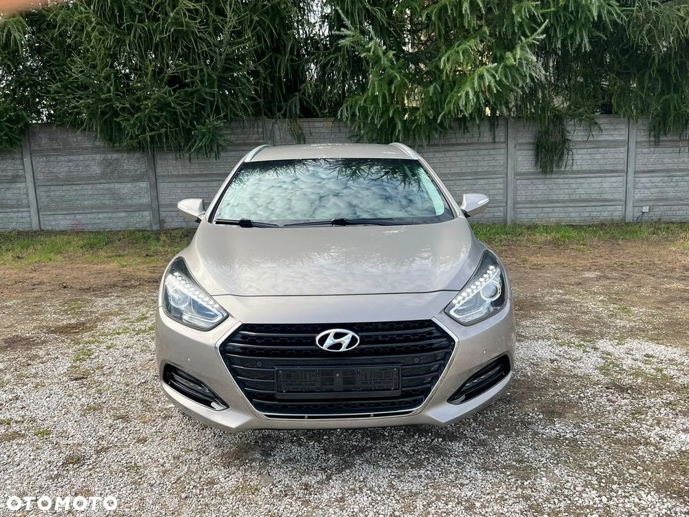 Hyundai i40 Kombi 1.7 CRDi Style - 2