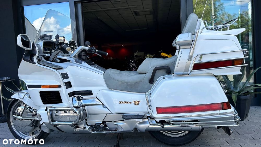Honda GL - 12