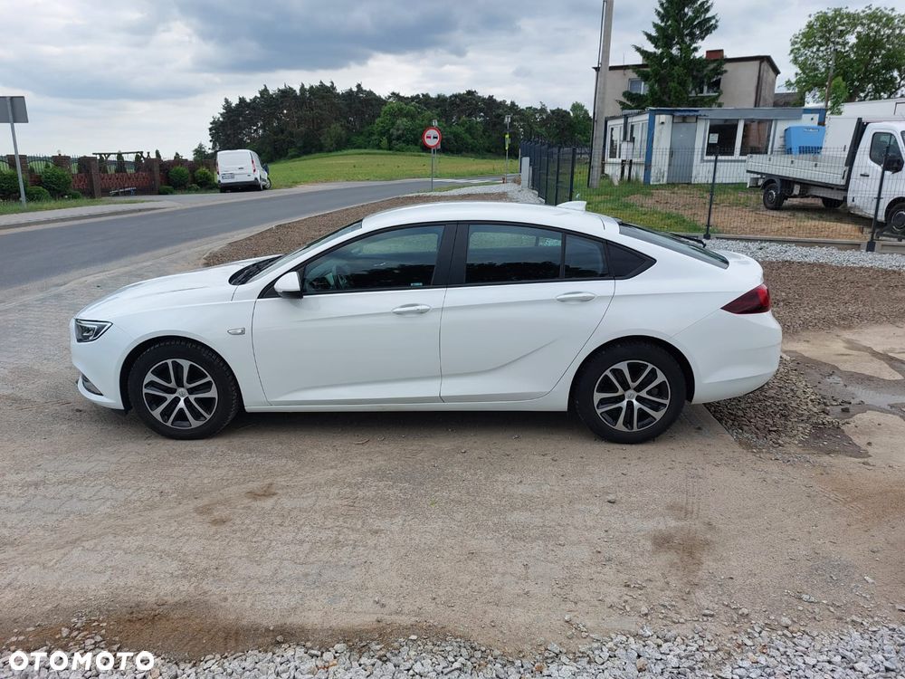 Opel Insignia - 15